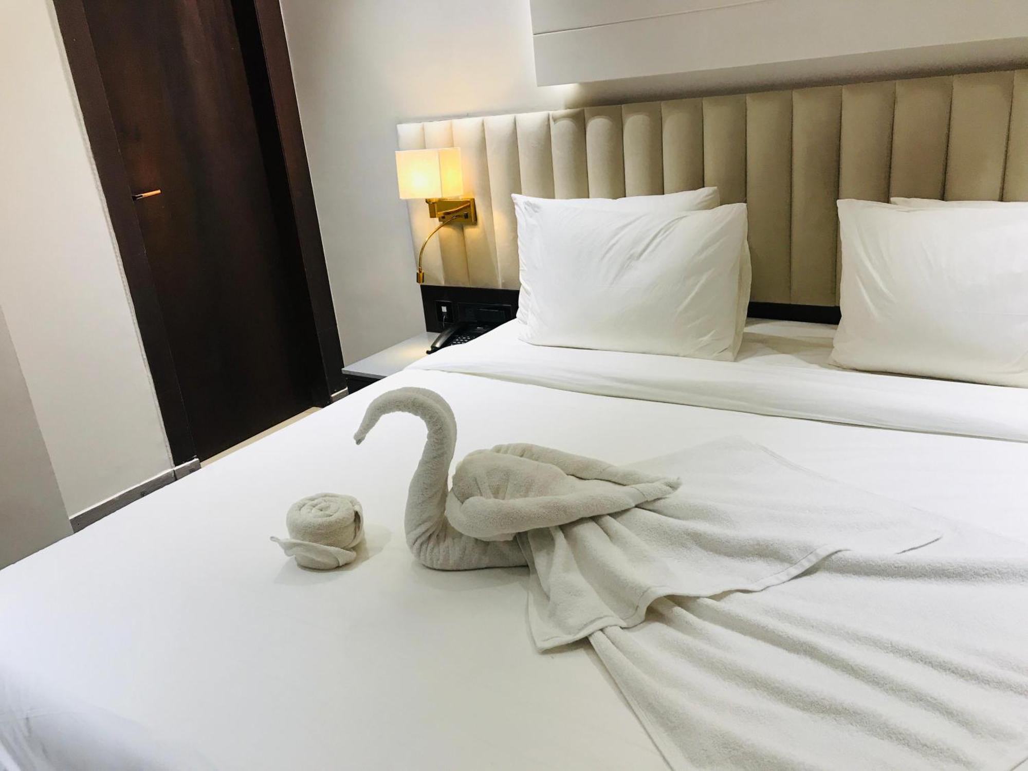 Hotel Midas Inn マトゥラー エクステリア 写真
